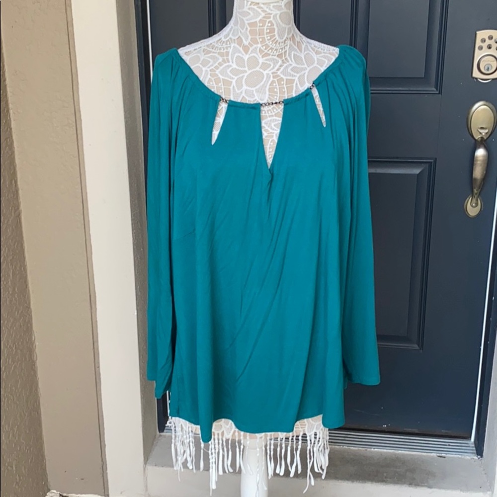 Ladies blouse 2X plus size